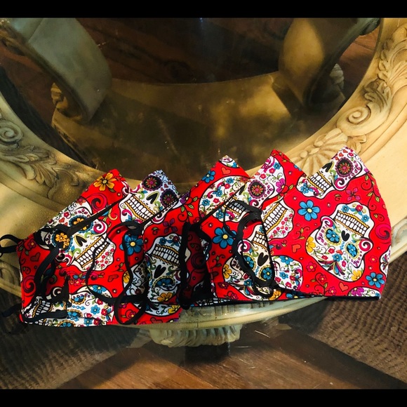 Face Masks - Picture 4 of 16